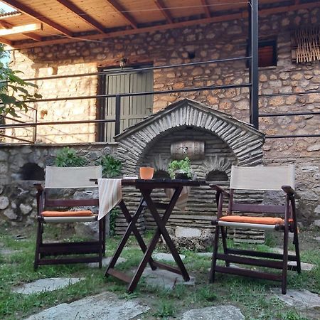 Potamolithos Suites Konitsa Exterior foto