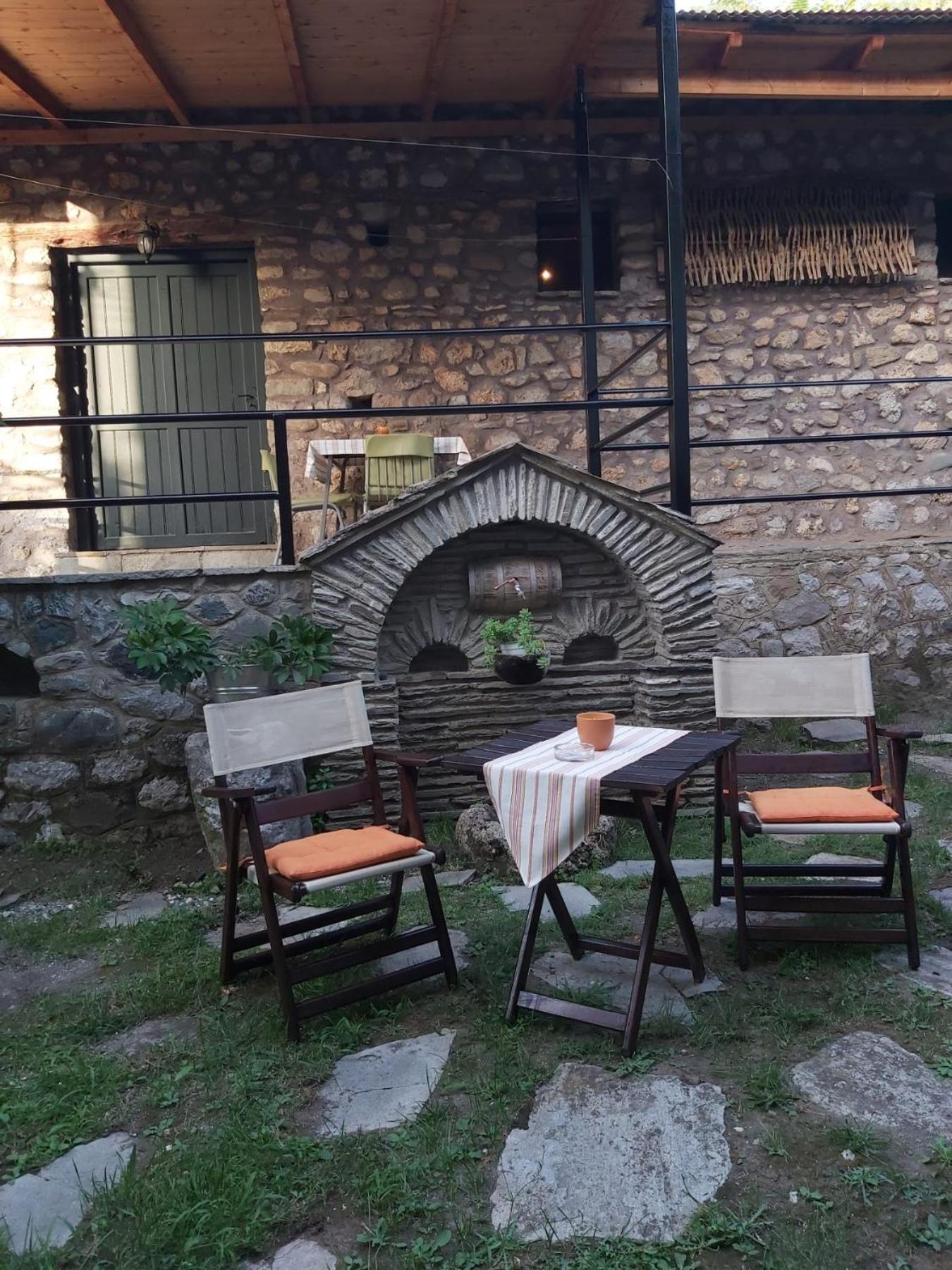 Potamolithos Suites Konitsa Exterior foto